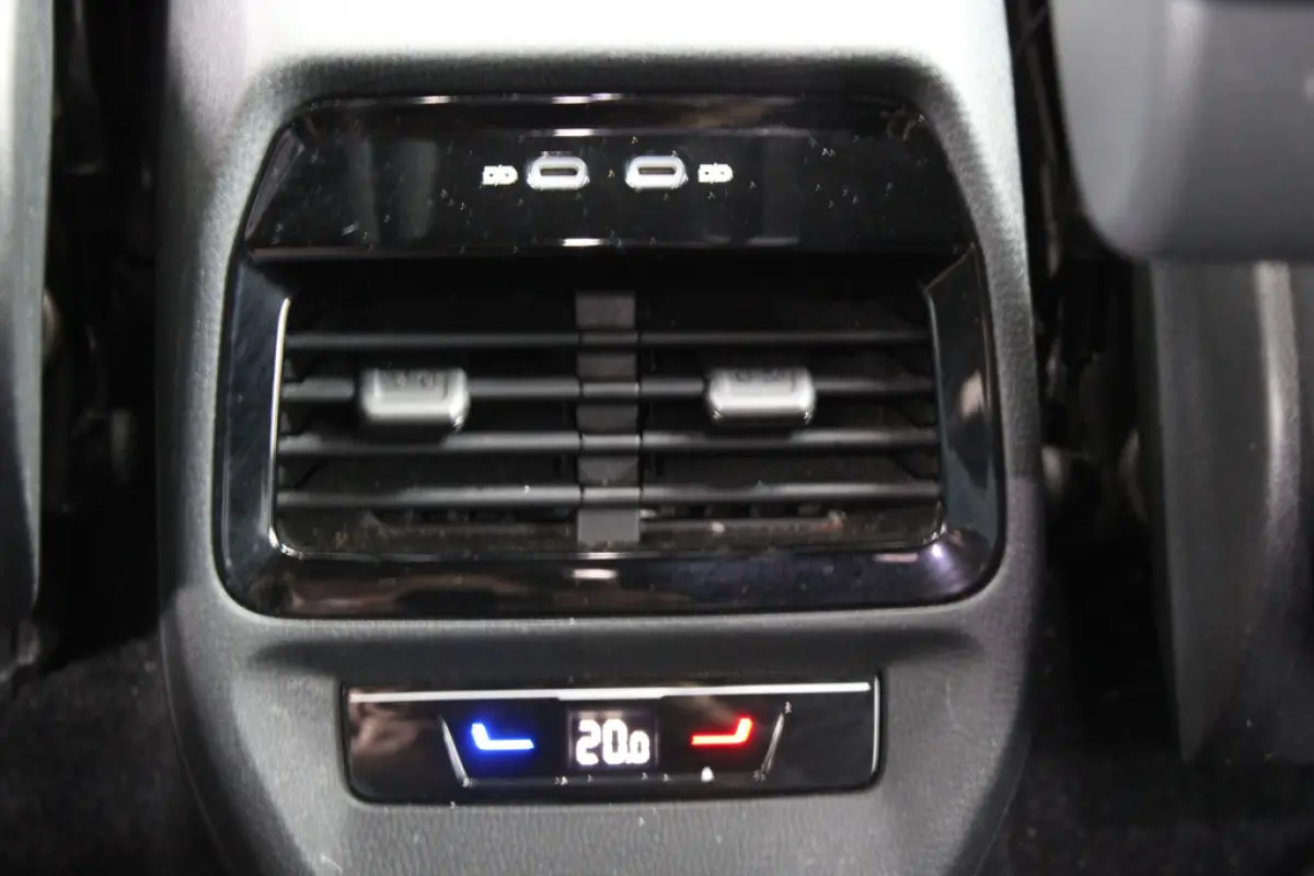 Volkswagen ID.4 Pro 77 kWh, foto 13 van 17