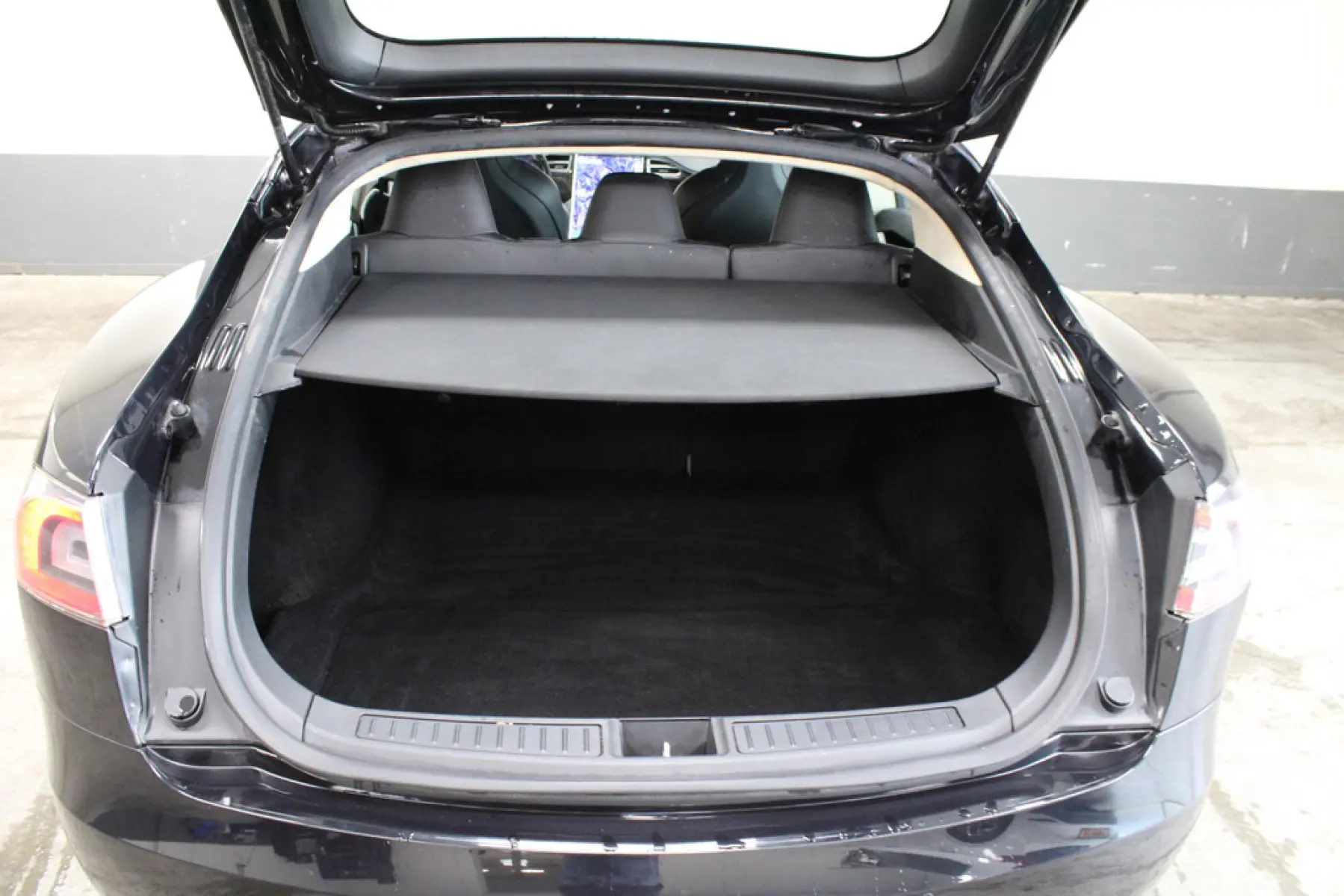 Tesla Model S 75D, foto 10