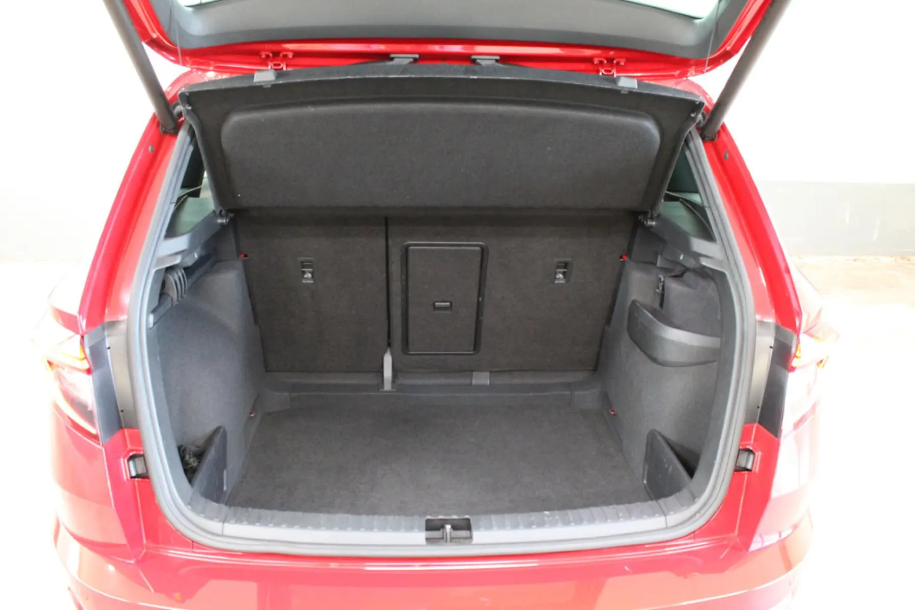 Škoda Karoq 1.5 TSI ACT Sportline, foto 6