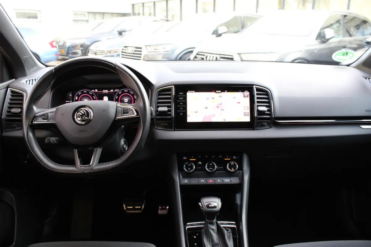 Škoda Karoq 1.5 TSI ACT Sportline, foto 13 van 20