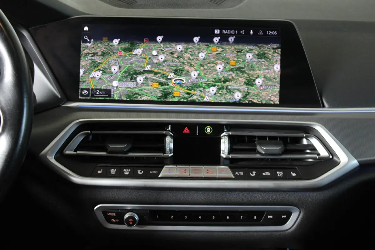 BMW X5 xDrive45e, foto 14 van 17