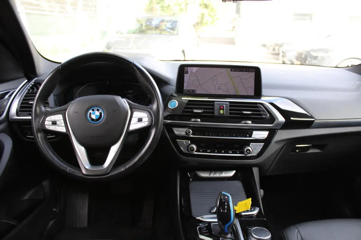 BMW iX3 Executive 80 kWh, foto 12 van 23