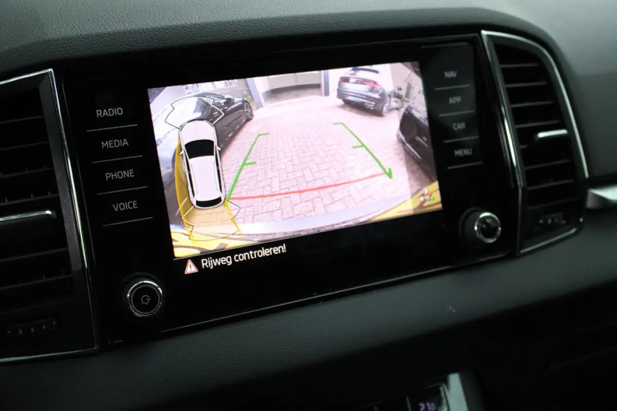 Škoda Karoq 1.5 TSI ACT Style, foto 16 van 17
