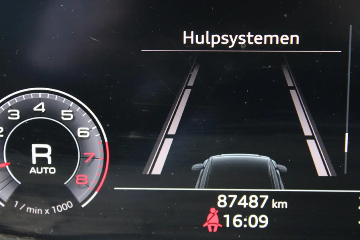 Audi Q8 55 TFSI Quattro, foto 21 van 30