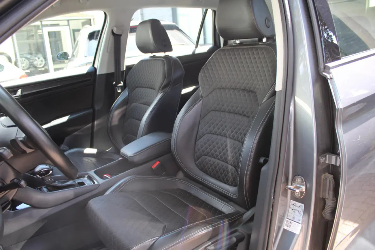 Škoda Kodiaq 1.5 TSI DSG, foto 6 van 18