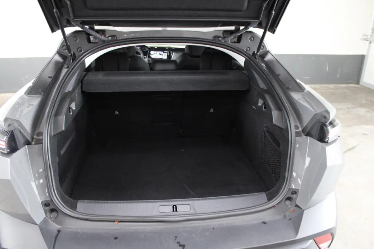 Peugeot 408 1.2 PureTech 130 EAT8, foto 10 van 16