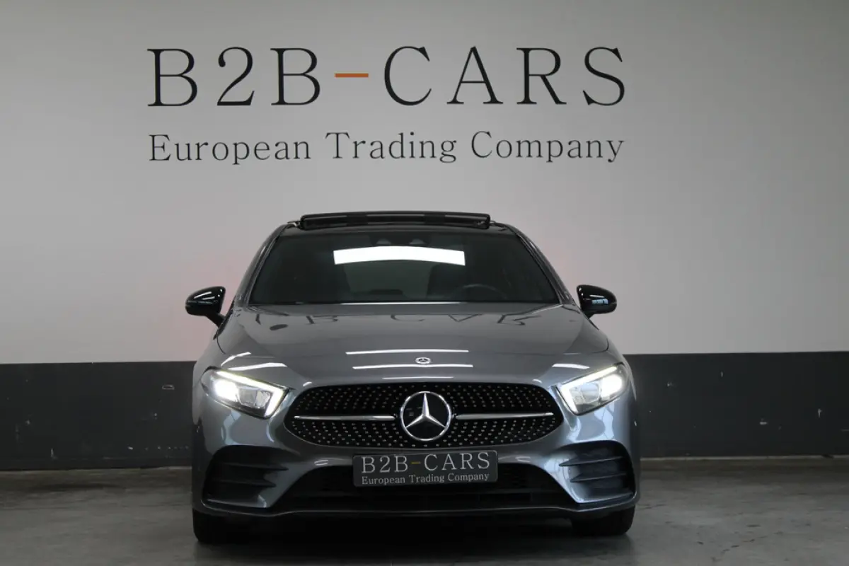 Mercedes-Benz A-Klasse 180 AMG, foto 2 van 18