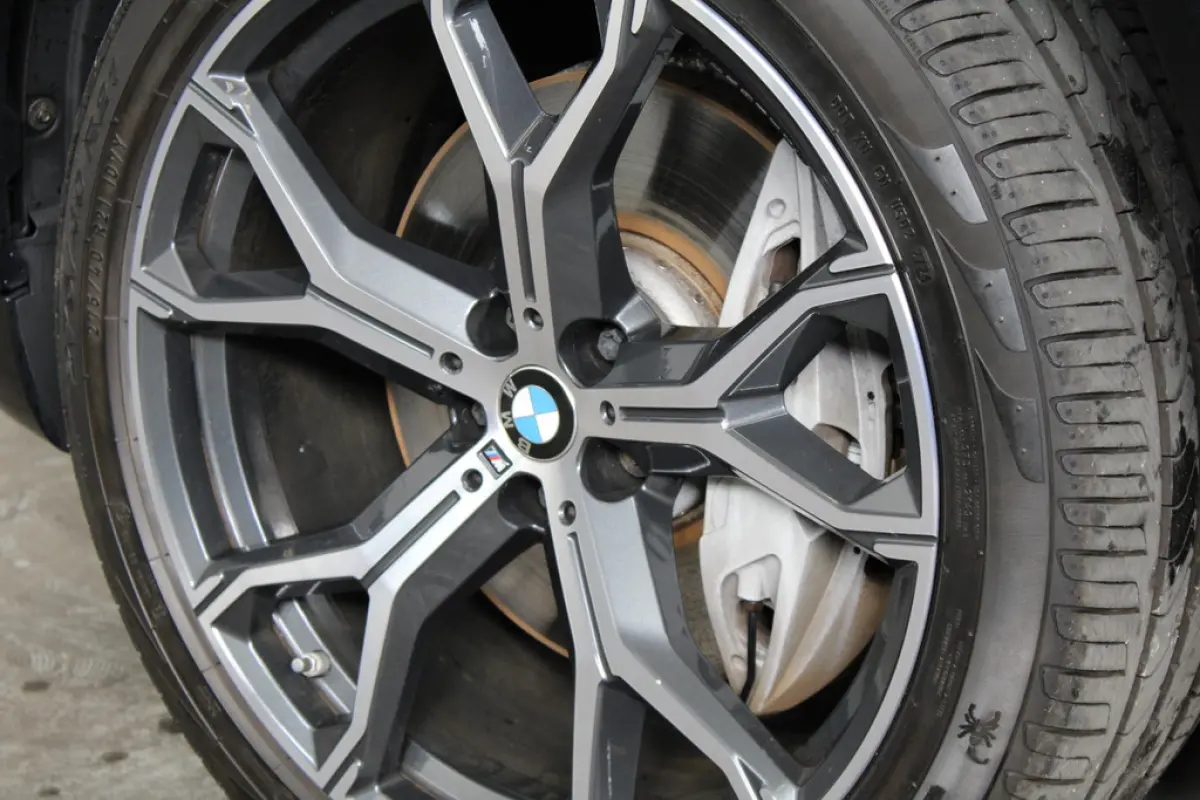 BMW X5 xDrive45e, foto 10 van 17