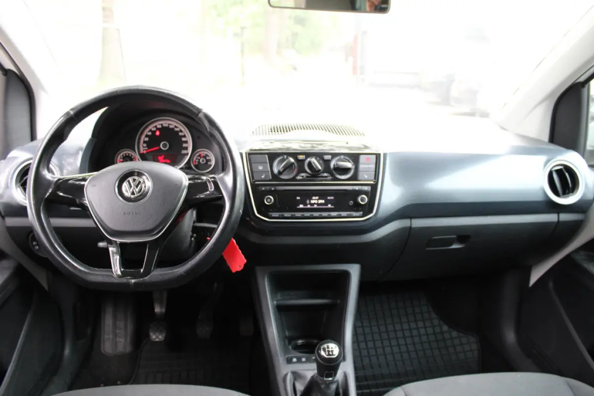 Volkswagen up! 1.0 BMT Move up!, foto 9 van 16
