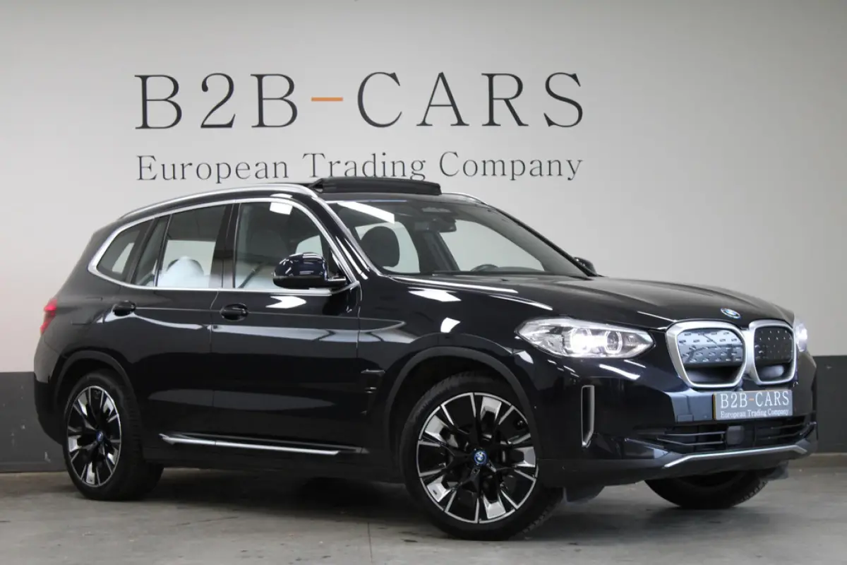 BMW iX3 Executive 80 kWh, foto 1 van 23