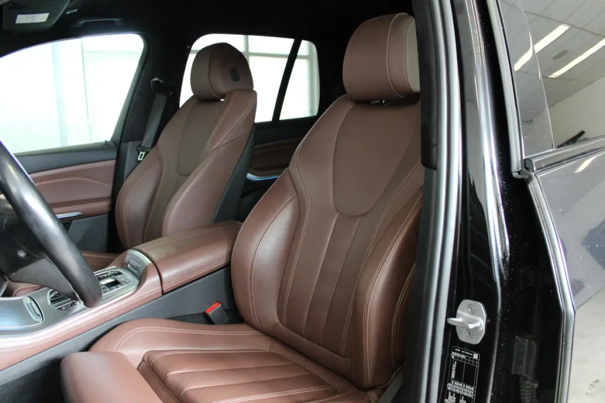BMW X5 xDrive45e, foto 6 van 17