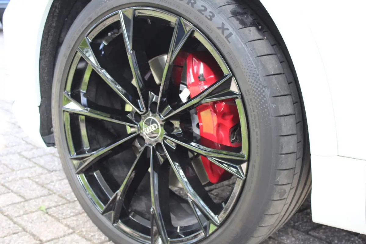 Audi Q8 55 TFSI Quattro, foto 23 van 30