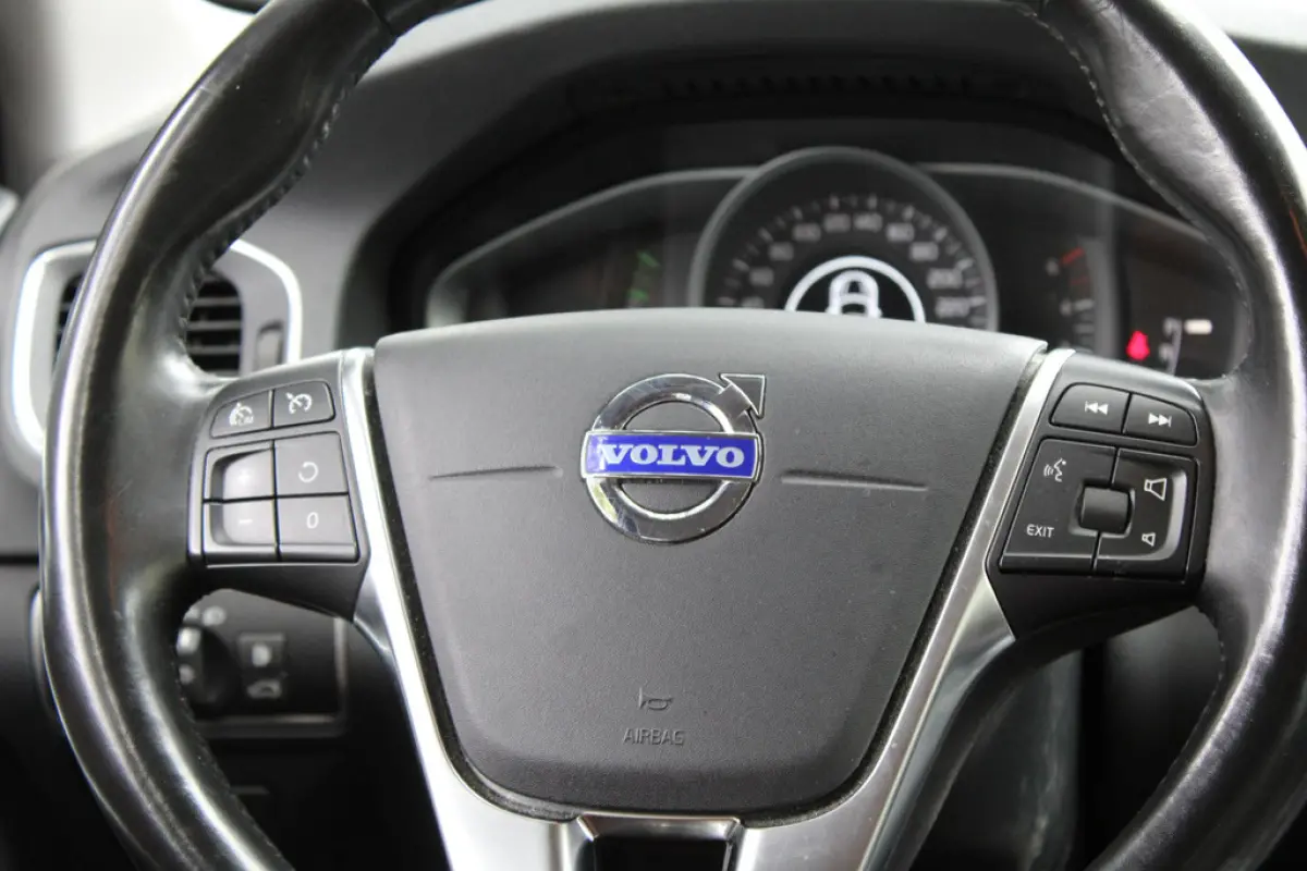 Volvo V60 Cross Country 2.0 D3 Polar+, foto 13 van 18