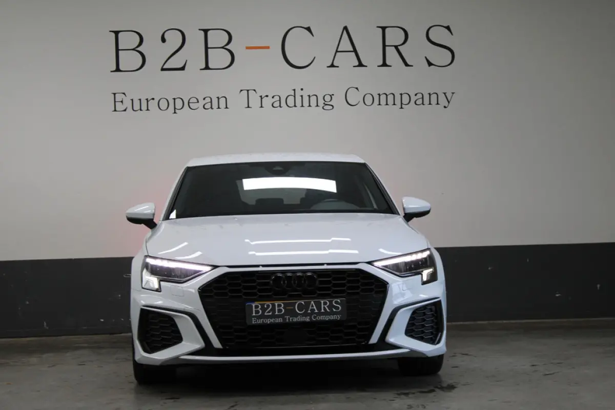 Audi A3 Sportback 35 TFSI, foto 2 van 19