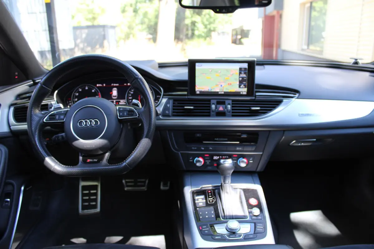 Audi RS6 Avant 4.0 TFSI Quattro, foto 16 van 29