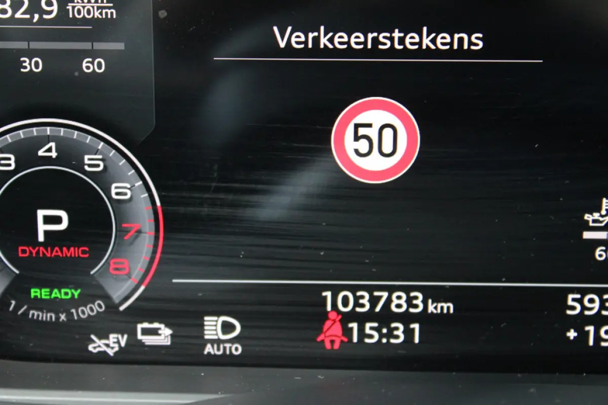 Audi Q7 60 TFSIe Competition S-line, foto 35 van 35