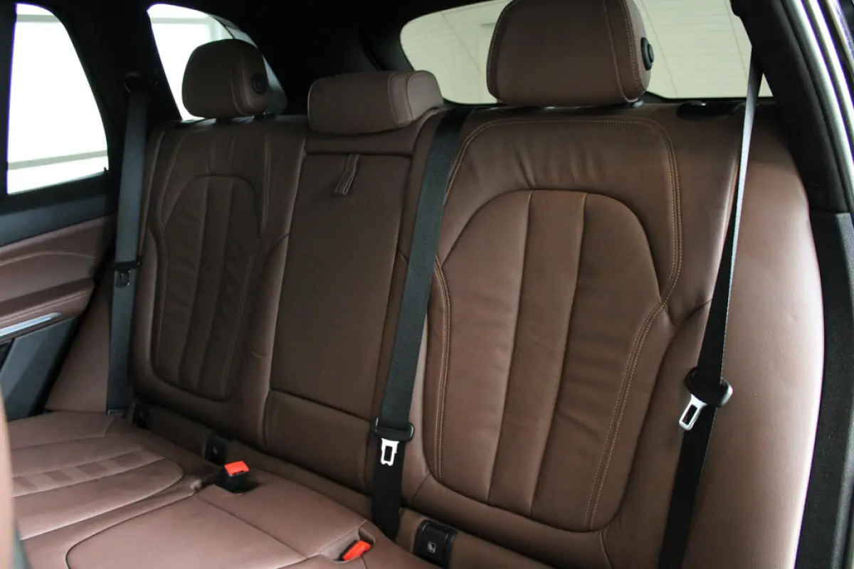 BMW X5 xDrive45e, foto 7 van 17