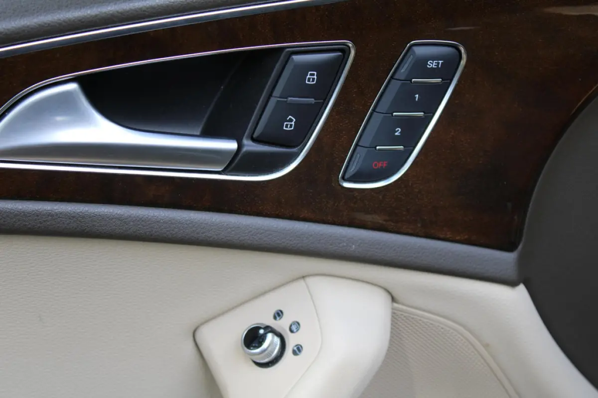 Audi A6 Limousine 3.0 TDI BiT Quattro S-Line, foto 13 van 18