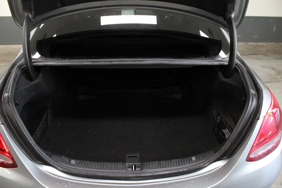 Mercedes-Benz C-Klasse 220 CDI, foto 12 van 21