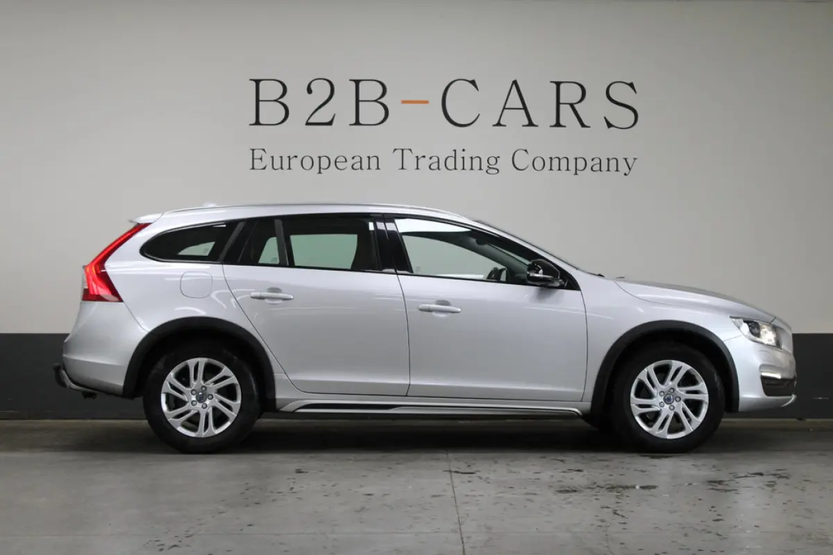 Volvo V60 Cross Country 2.0 D3 Polar+, foto 3 van 18