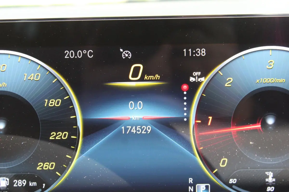 Mercedes-Benz CLA 180 d AMG, foto 21 van 21