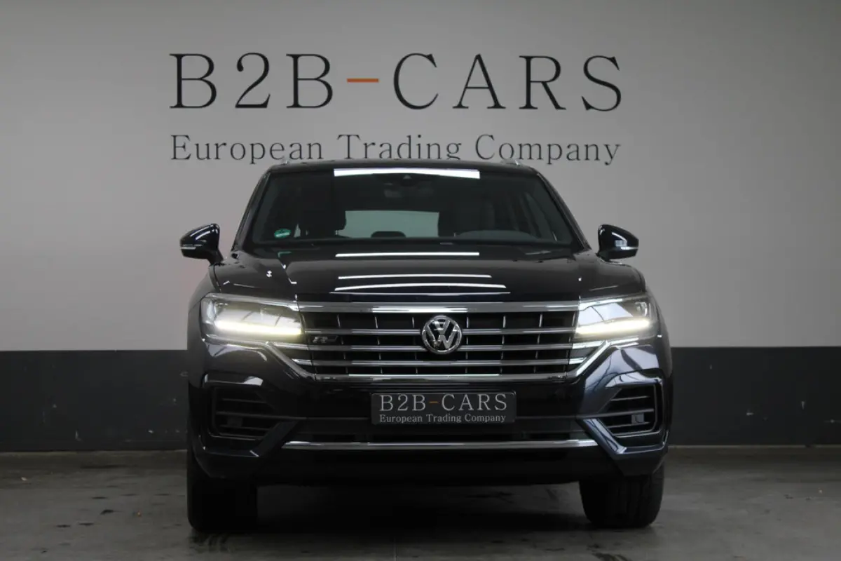 Volkswagen Touareg 3.0 TSI R-Line, foto 2 van 20