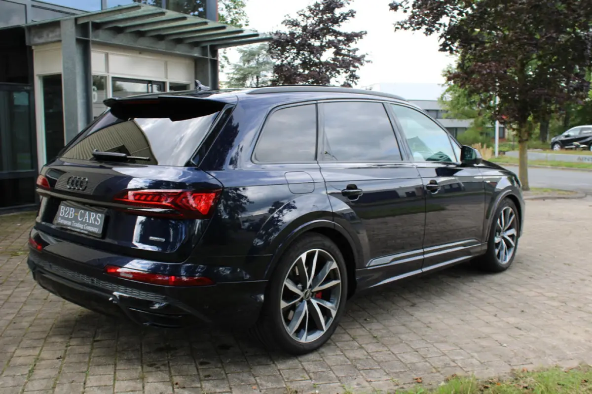 Audi Q7 60 TFSIe Competition S-line, foto 9 van 35