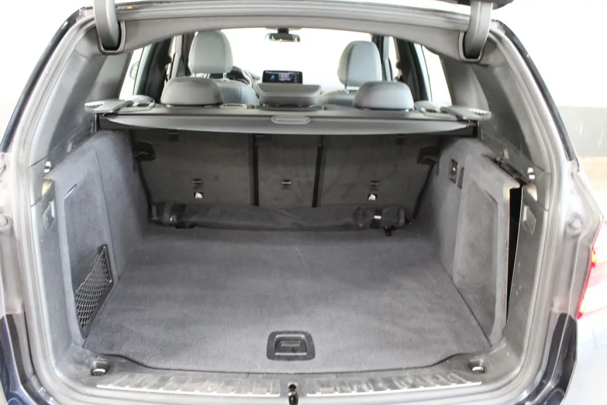 BMW iX3 Executive 80 kWh, foto 14 van 23