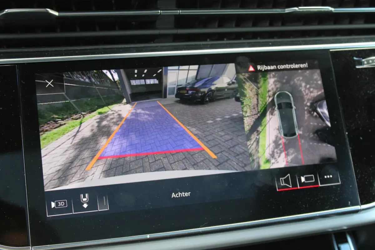 Audi Q8 55 TFSI Quattro, foto 17 van 30