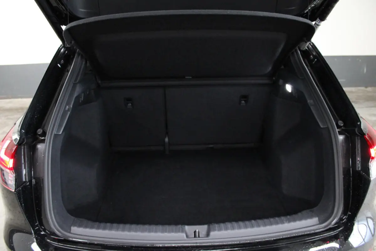Audi Q4 e-tron 40 S Competition 77 kWh, foto 9 van 22