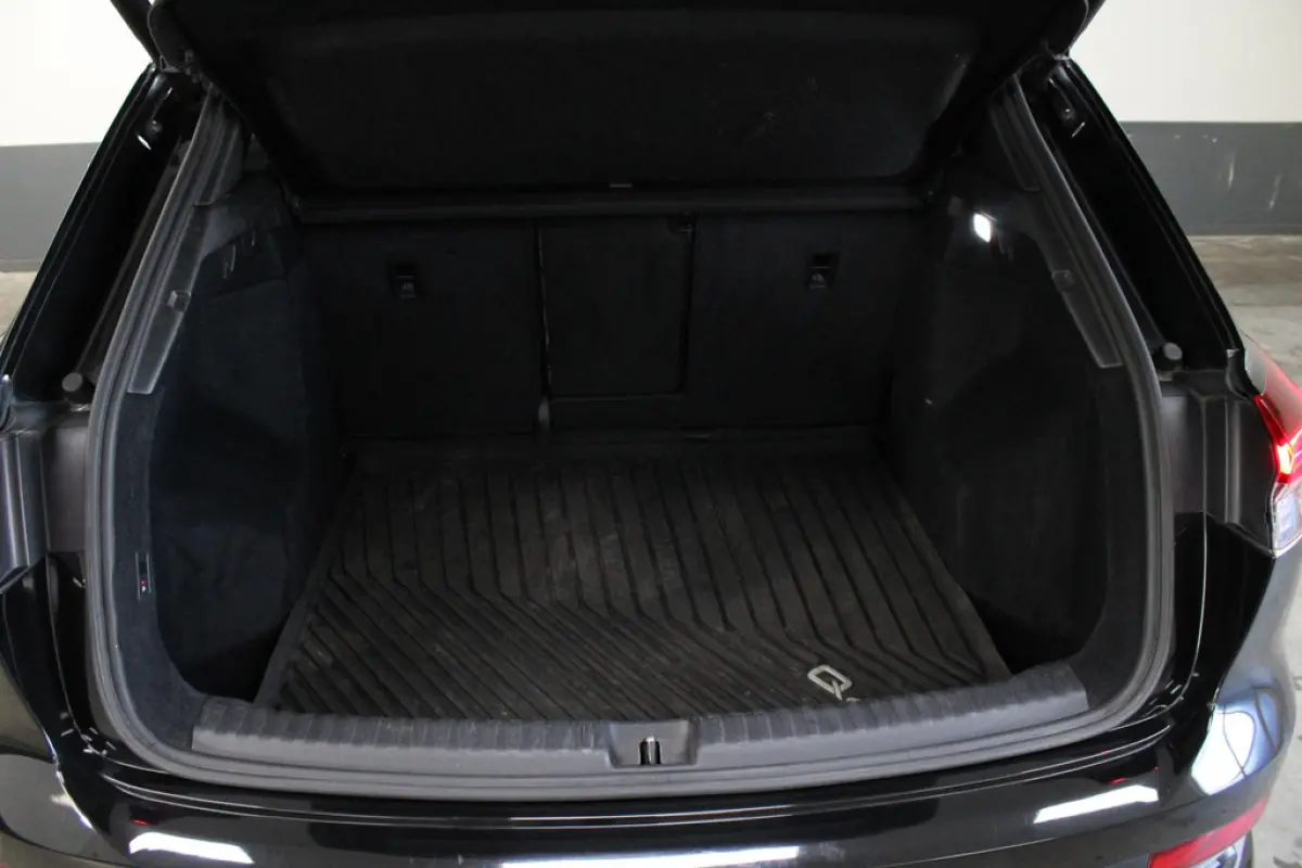Audi Q4 e-tron 50 quattro S Competition 77 kWh, foto 10 van 23
