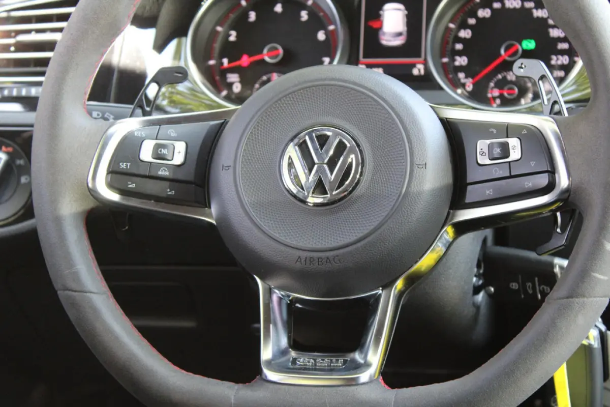 Volkswagen Golf 2.0 TSI GTI Clubsport, foto 13 van 17