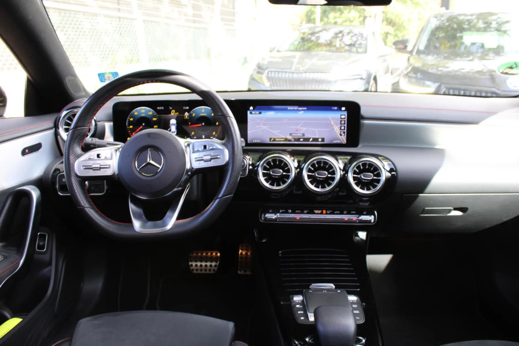Mercedes-Benz CLA 180 d AMG, foto 12