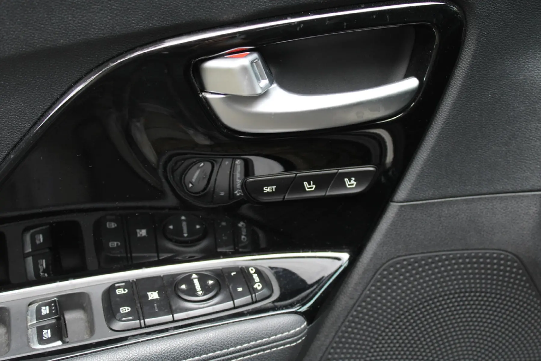 Kia e-Niro DynamicLine 64 kWh, foto 11