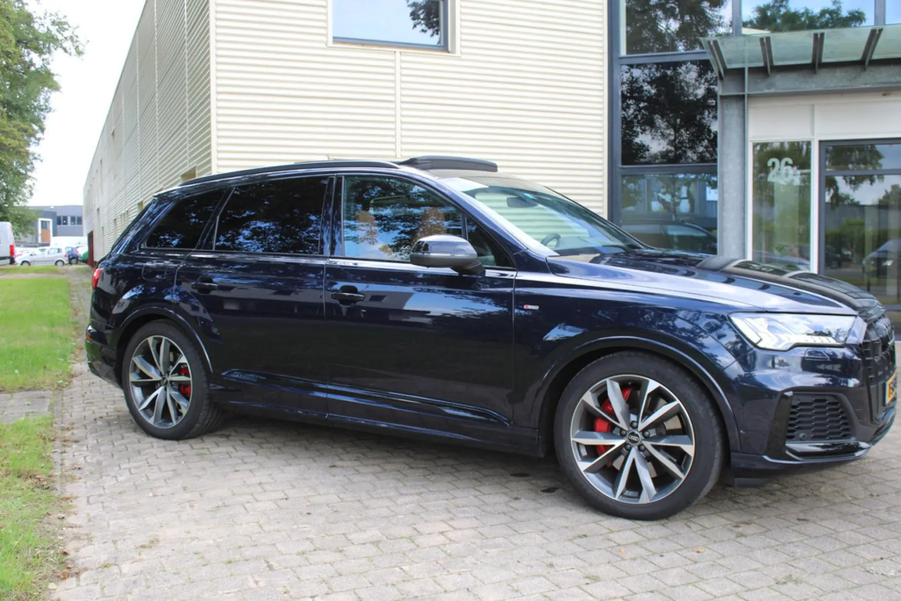 Audi Q7 60 TFSIe Competition S-line, foto 8