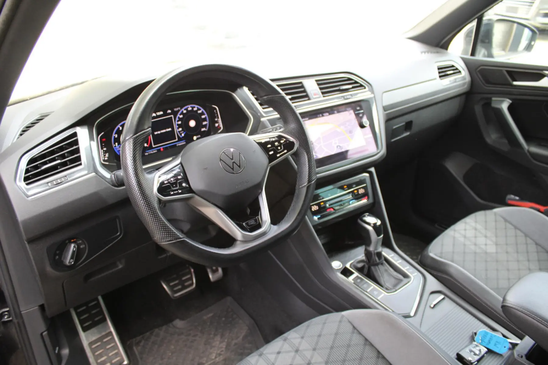 Volkswagen Tiguan 1.5 TSI DSG, foto 11