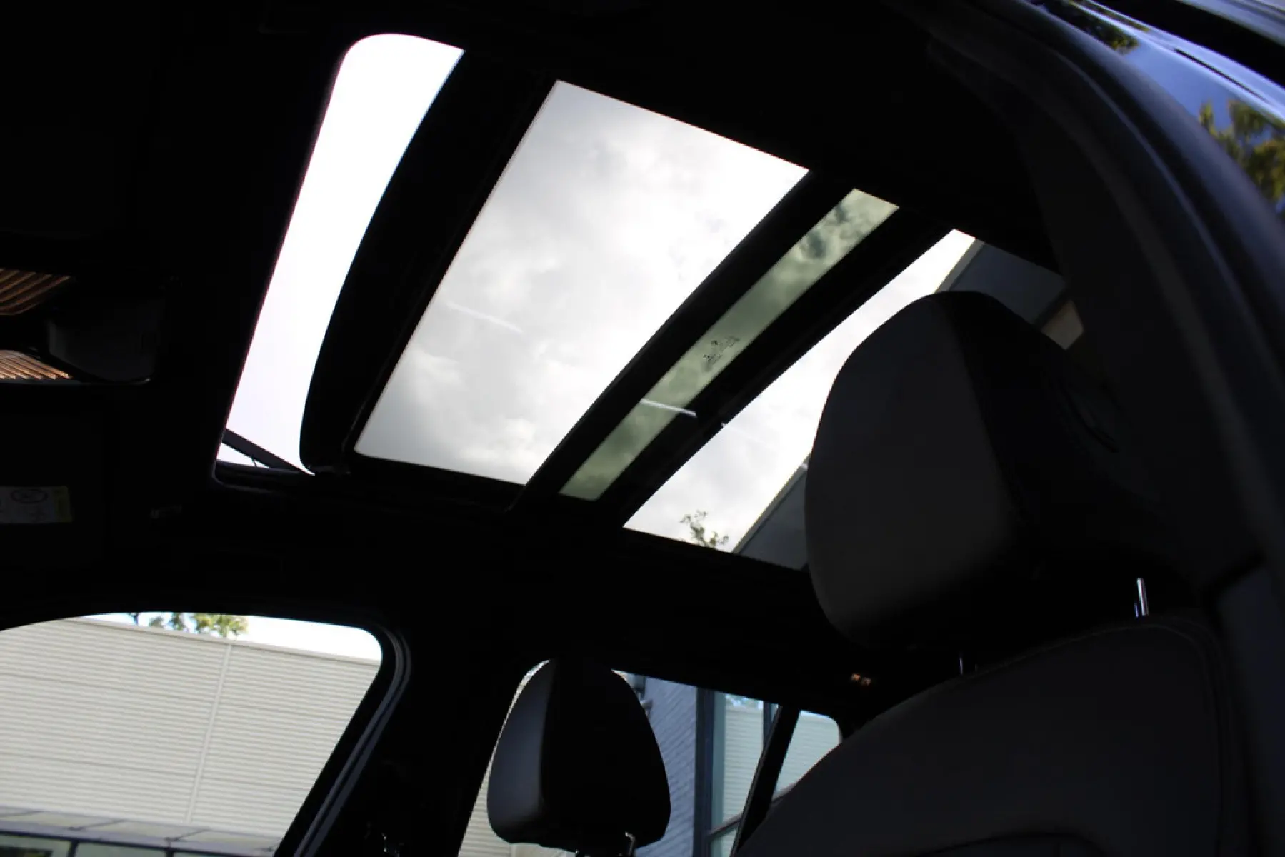 BMW iX3 Executive 80 kWh, foto 7