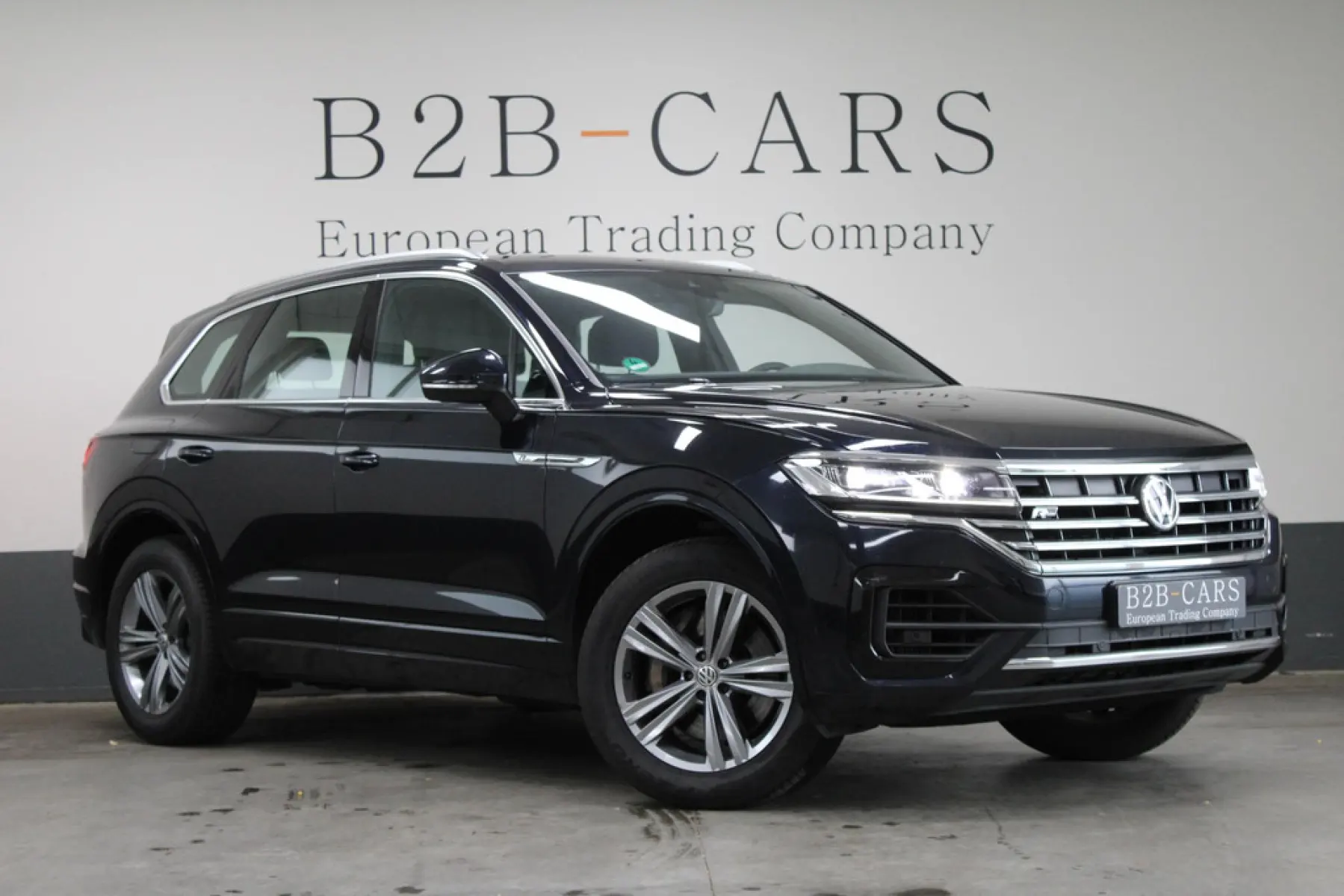 Volkswagen Touareg 3.0 TSI R-Line, foto 1