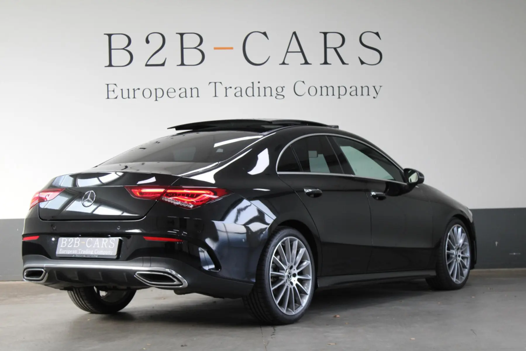 Mercedes-Benz CLA 180 d AMG, foto 4