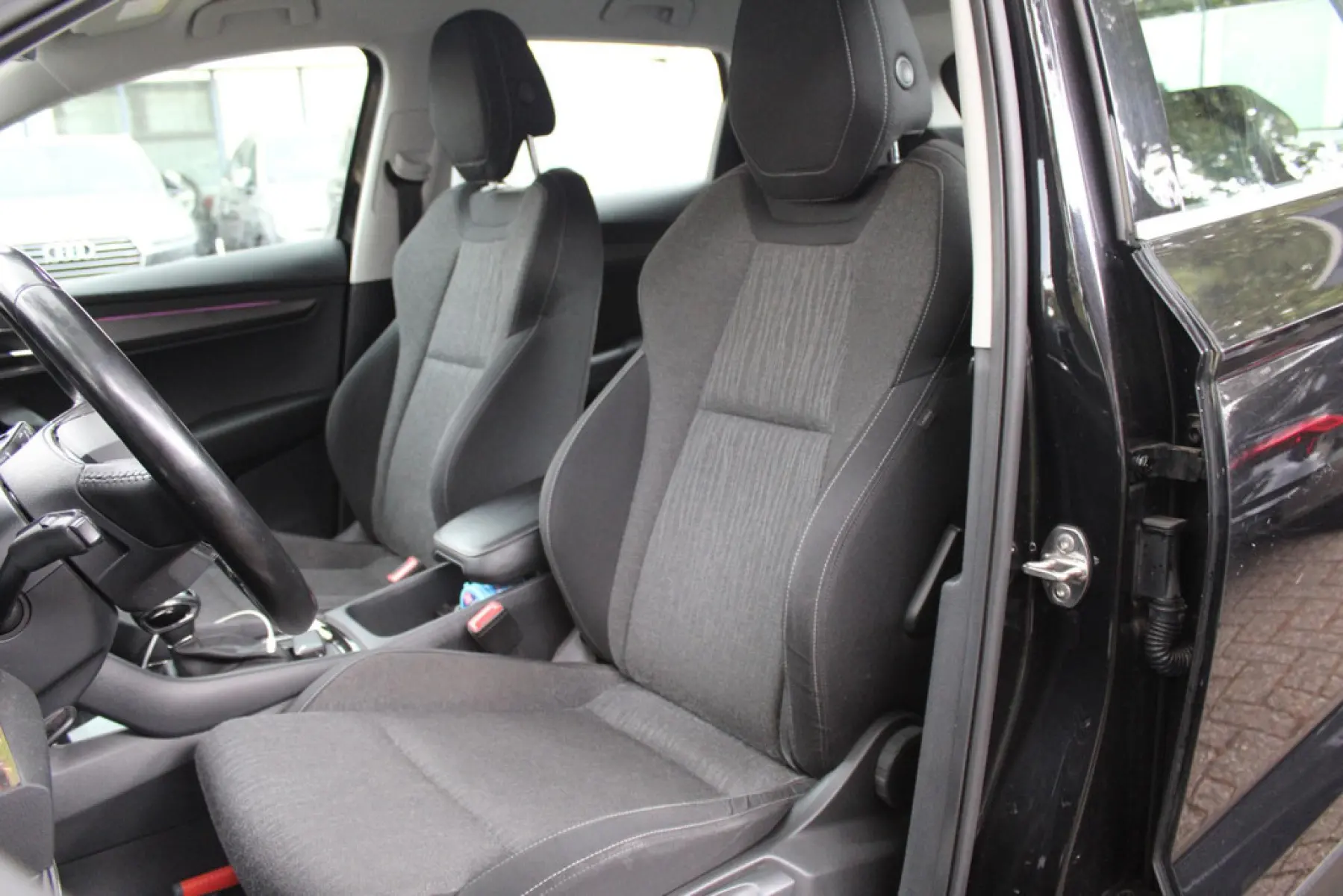 Škoda Karoq 1.5 TSI ACT Style, foto 7
