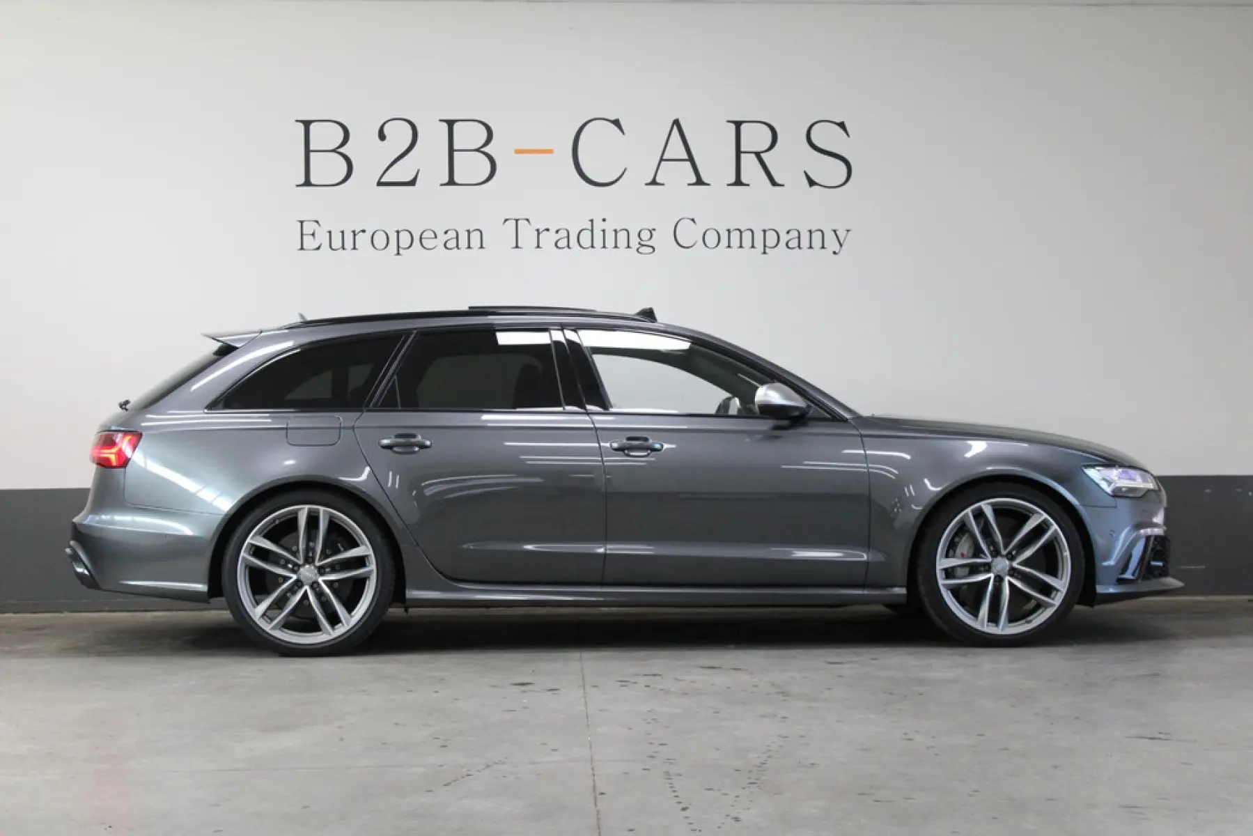 Audi RS6 Avant 4.0 TFSI Quattro, foto 2