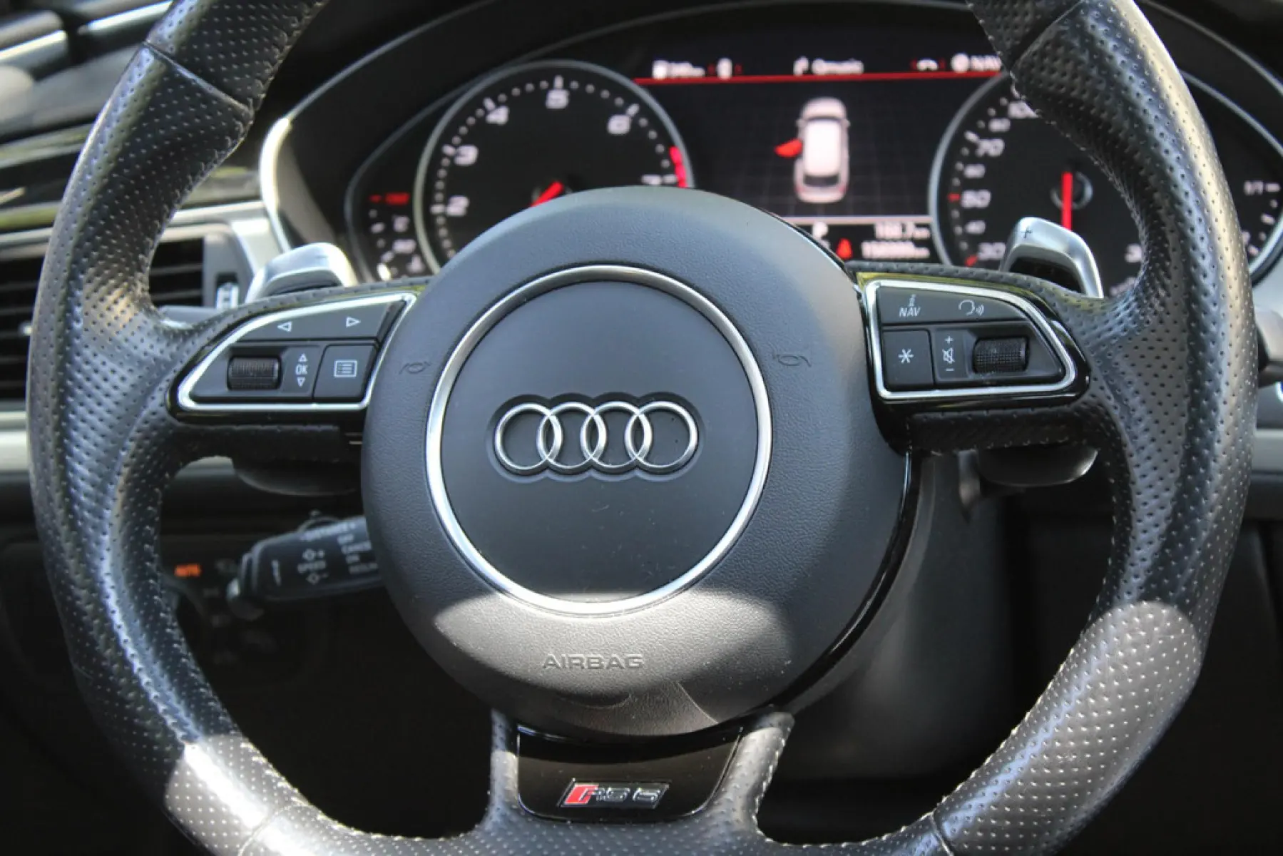 Audi RS6 Avant 4.0 TFSI Quattro, foto 22