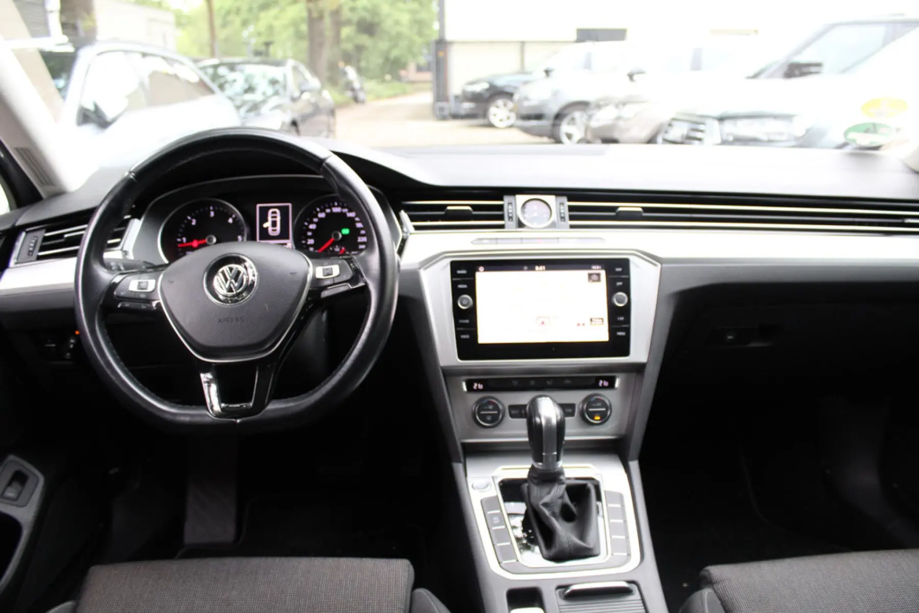 Volkswagen Passat 1.6 TDI Comfortline, foto 10