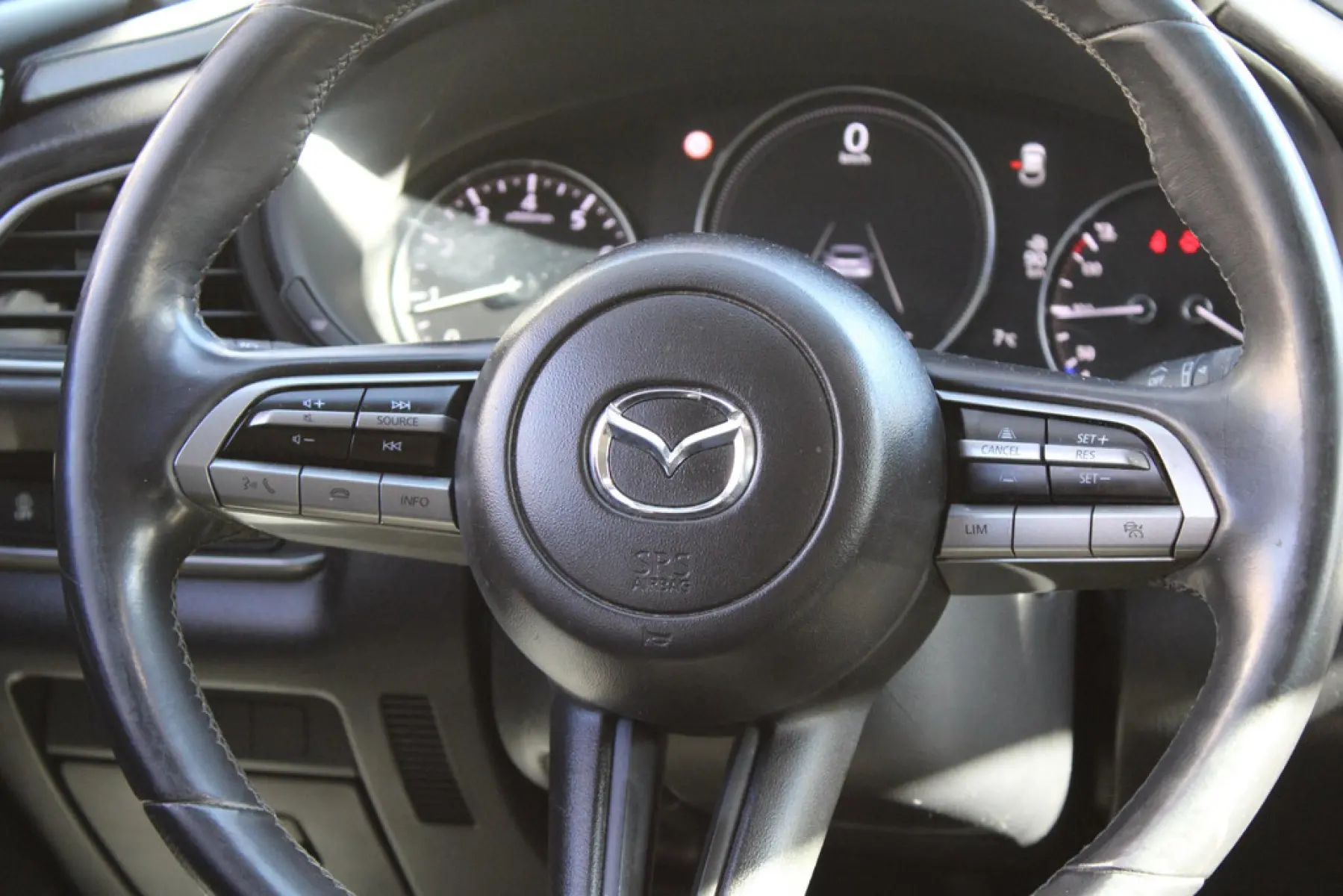 Mazda CX-30 2.0 e-SkyActiv-G M Hybrid, foto 15