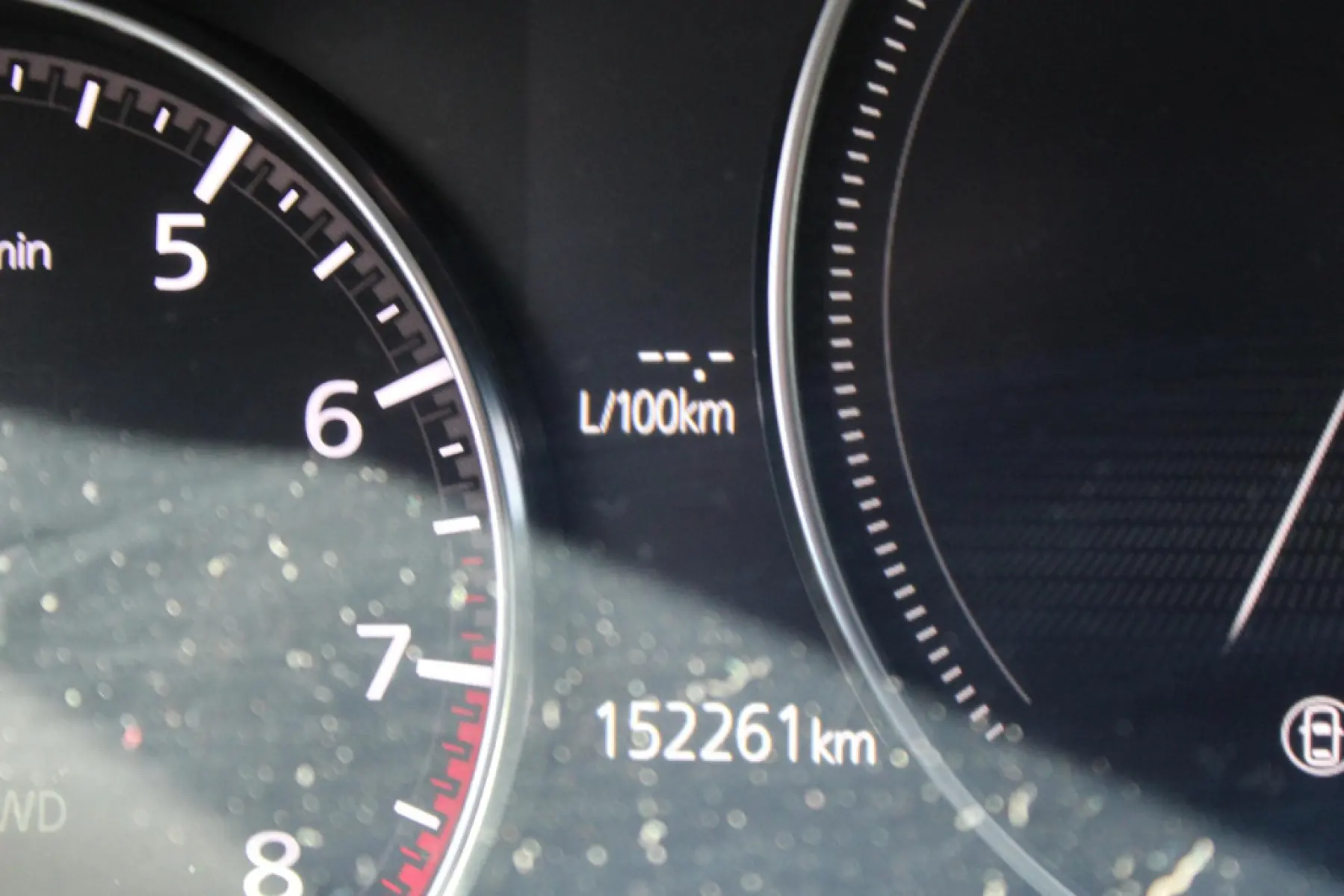 Mazda CX-30 2.0 e-SkyActiv-G M Hybrid, foto 17